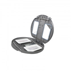 eki dipimpin lampu jalan