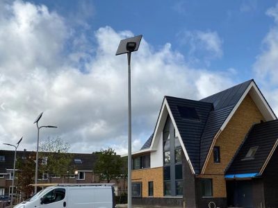 omah lampu dalan solar